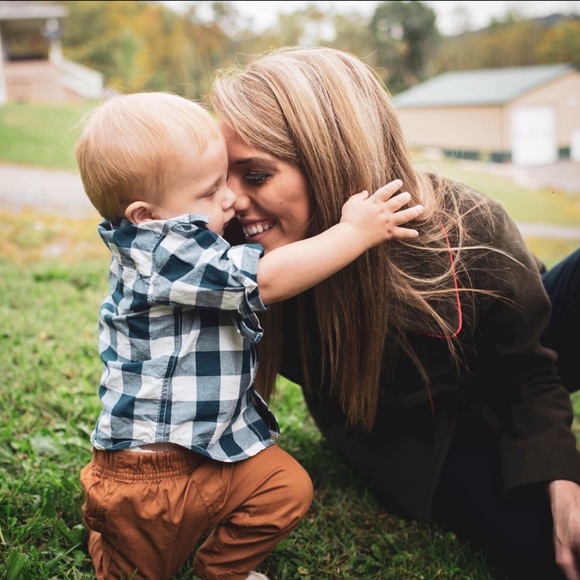 Meet your Posher! ๐ซ - Picture 6 of 9